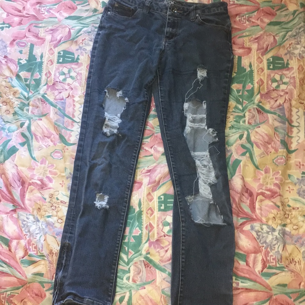 Ripped Jeans